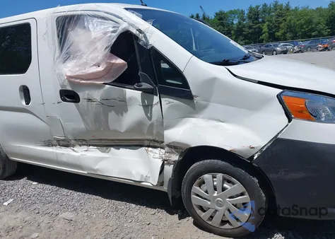 2015 Nissan Nv200 S from USA, damaged, VIN 3N6CM0KN2FK691055